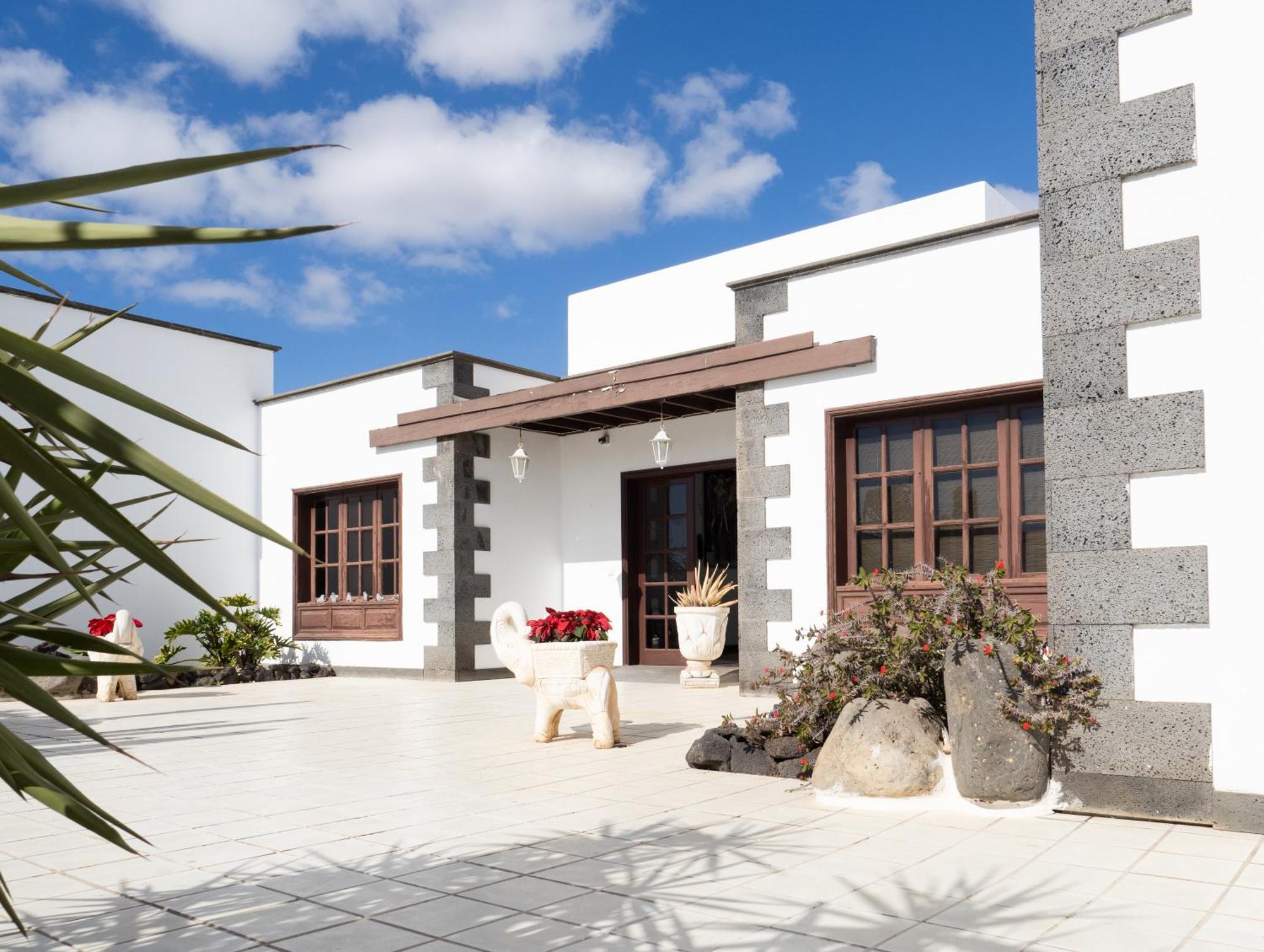 Villa Estrella Polar Tahiche Bagian luar foto